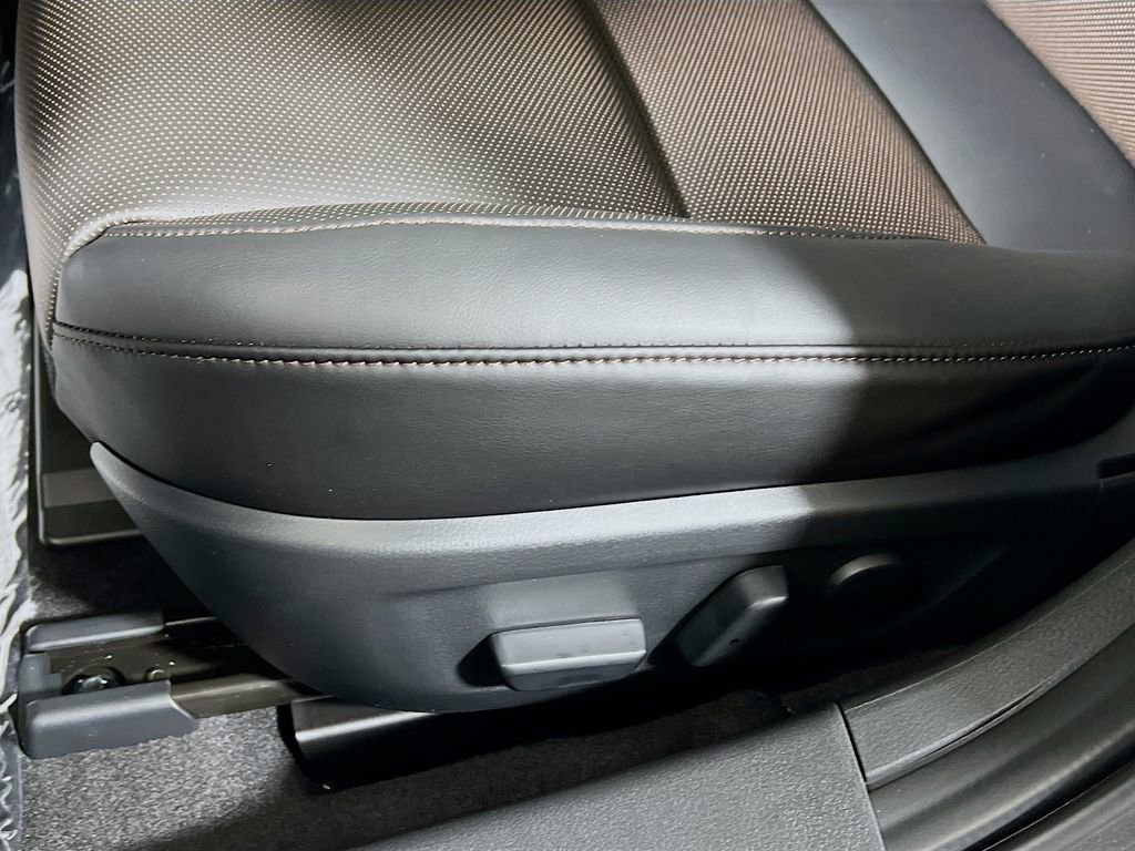 New 2026 MAZDA MAZDA3 2.5 Turbo Sedan w/Premium Plus image 15