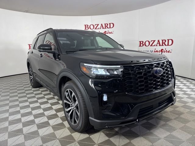New 2025 Ford Explorer ST-Line w/ Premium Package