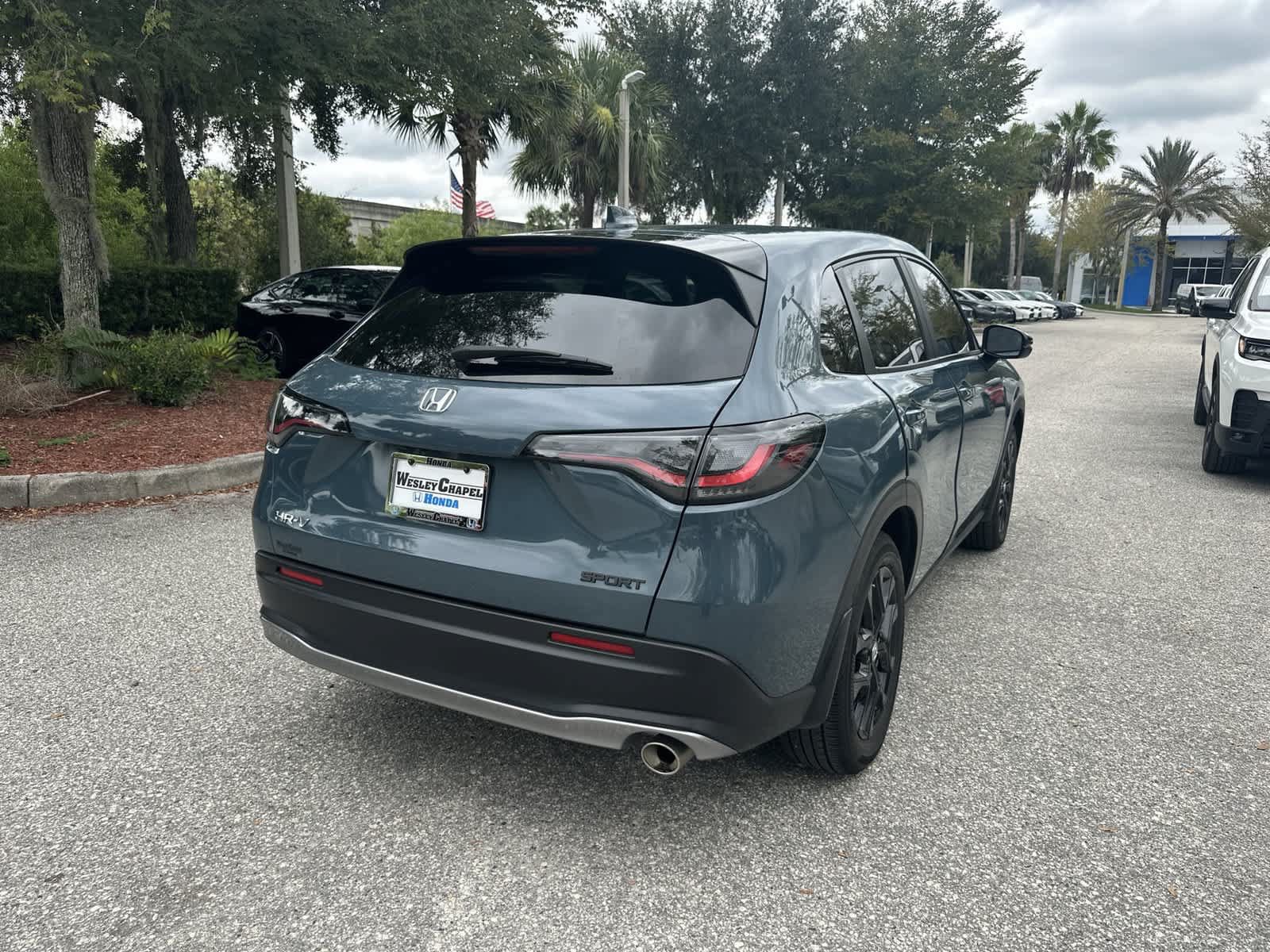 Certified 2025 Honda HR-V Sport image 6