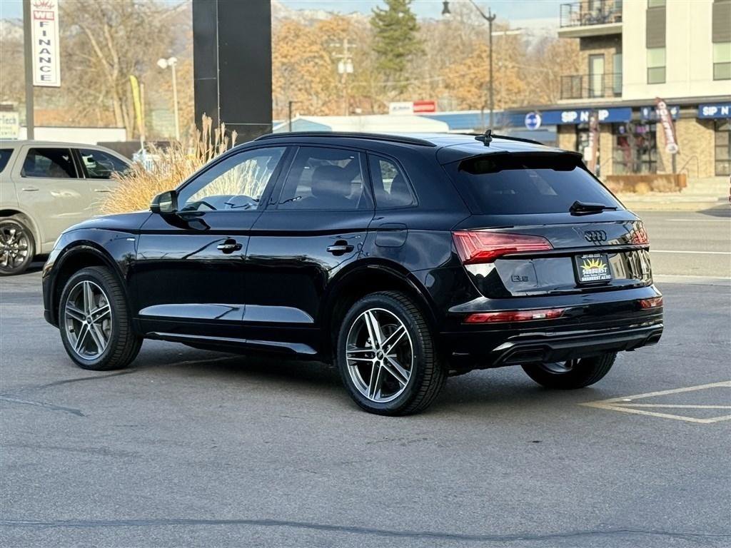 Used 2022 Audi Q5 e Premium Plus w/ Premium Plus Package image 5