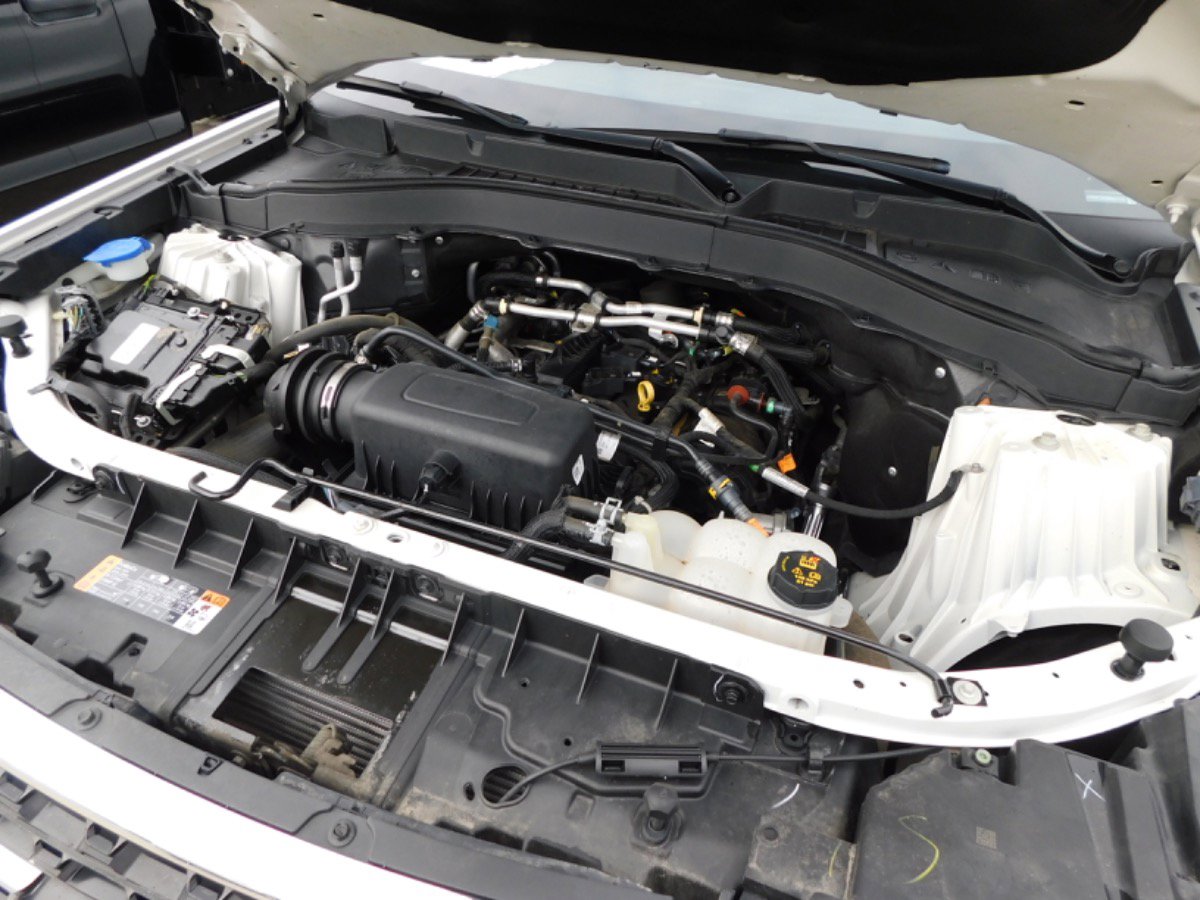 Used 2021 Ford Explorer XLT image 18