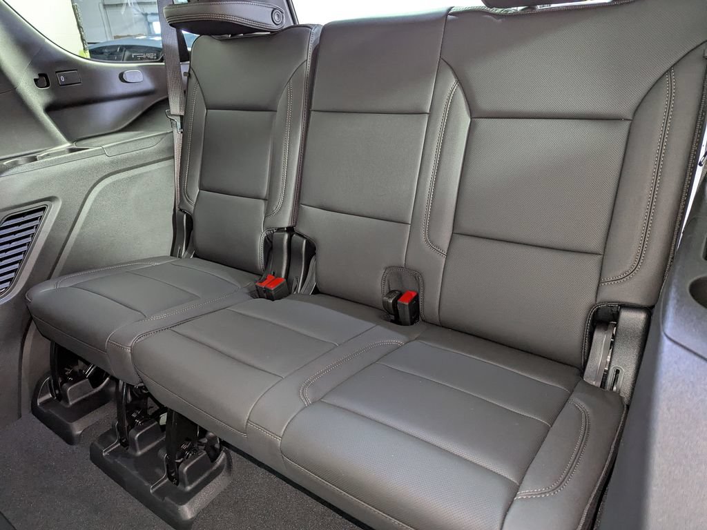 Used 2026 Chevrolet Tahoe High Country AWD/4WD image 53