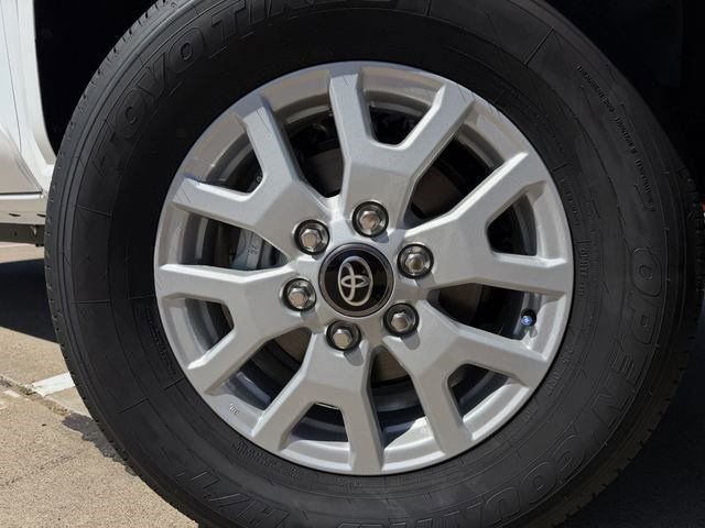 New 2026 Toyota Tacoma SR image 9