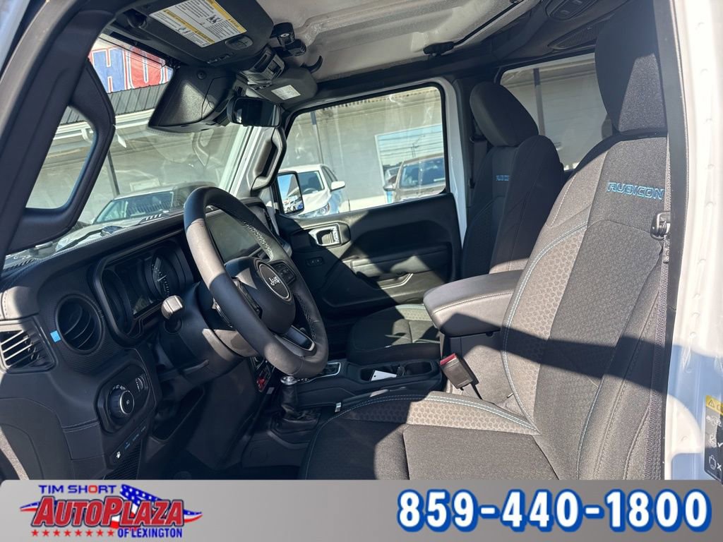 Used 2025 Jeep Wrangler Unlimited Rubicon 4xe w/ Convenience Group image 3