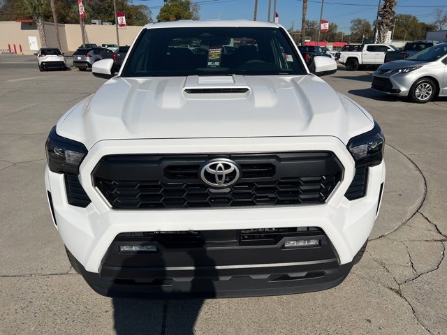 New 2025 Toyota Tacoma TRD Sport image 3