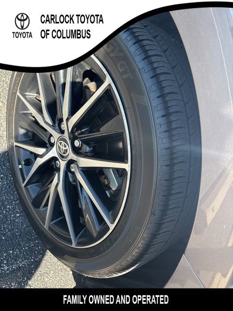 Used 2023 Toyota Camry SE AWD/4WD image 4