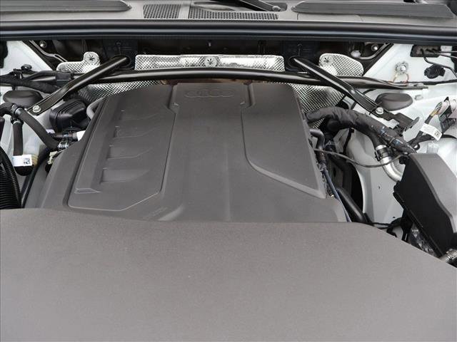 New 2025 Audi Q5 Premium Plus image 18