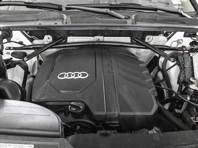 Used 2023 Audi Q5 2.0T Premium w/ Convenience Package image 23