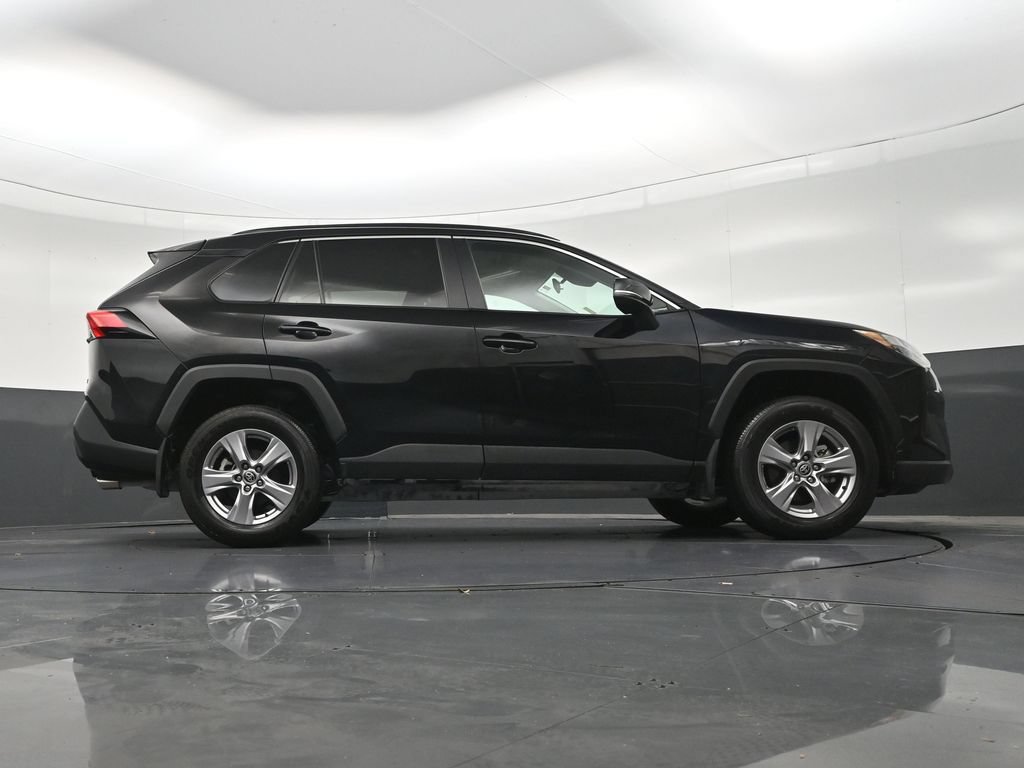 Used 2025 Toyota RAV4 XLE w/ Convenience Package FWD image 29