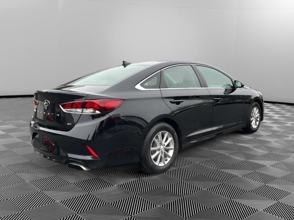 Used 2018 Hyundai Sonata ECO FWD image 4