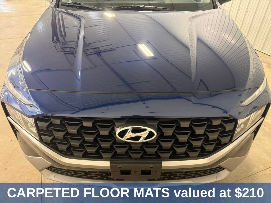 Used 2023 Hyundai Santa Fe SE AWD/4WD image 4
