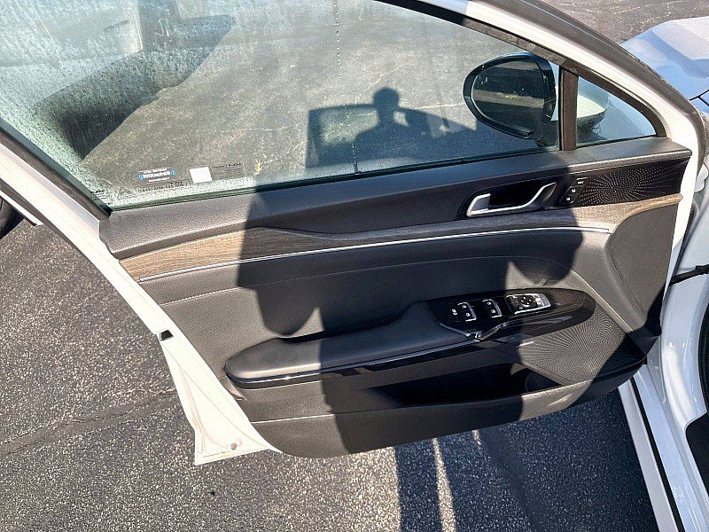 Used 2024 Kia K5 EX w/ EX Premium Package FWD image 18