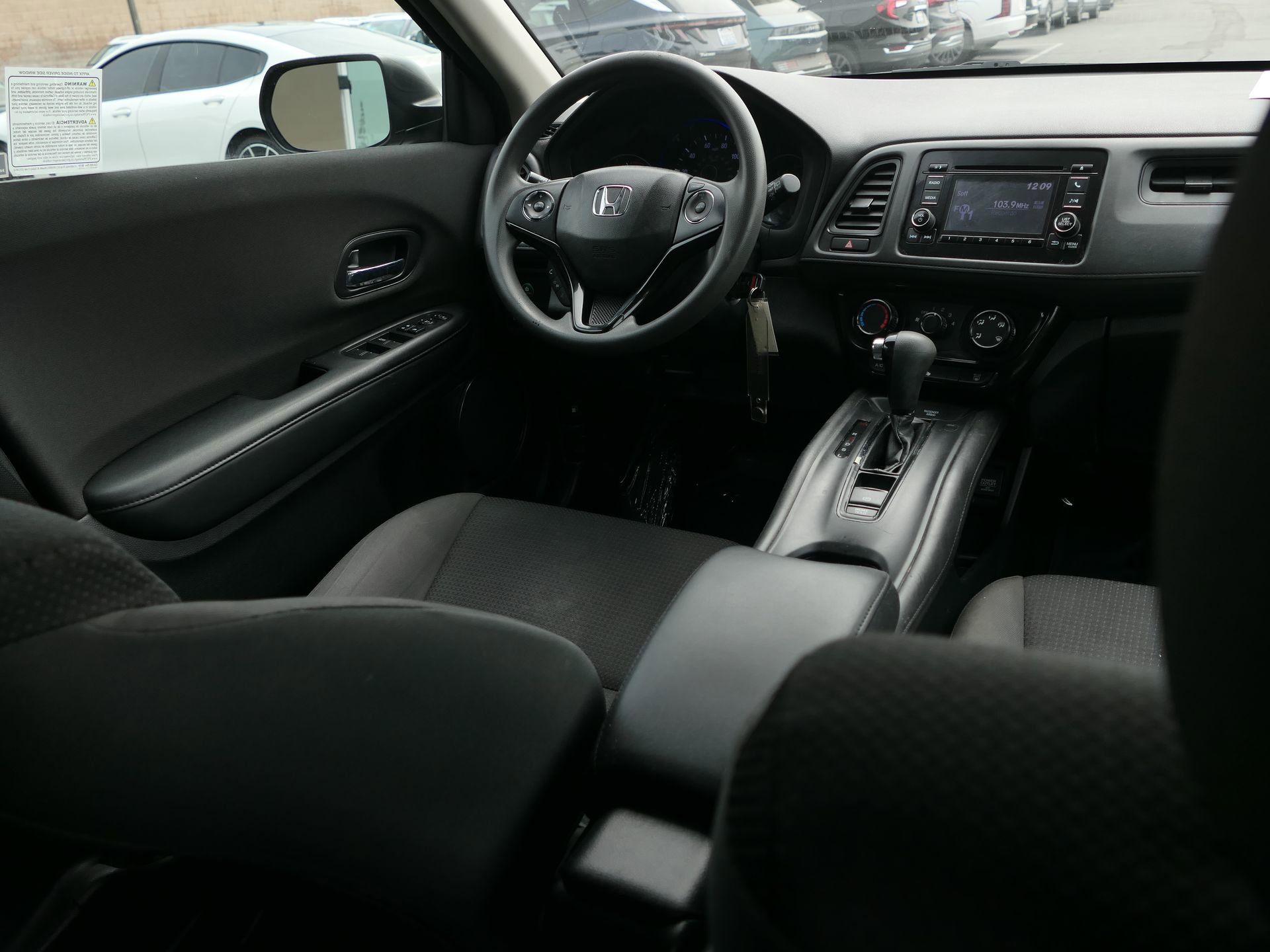 Used 2021 Honda HR-V LX image 24