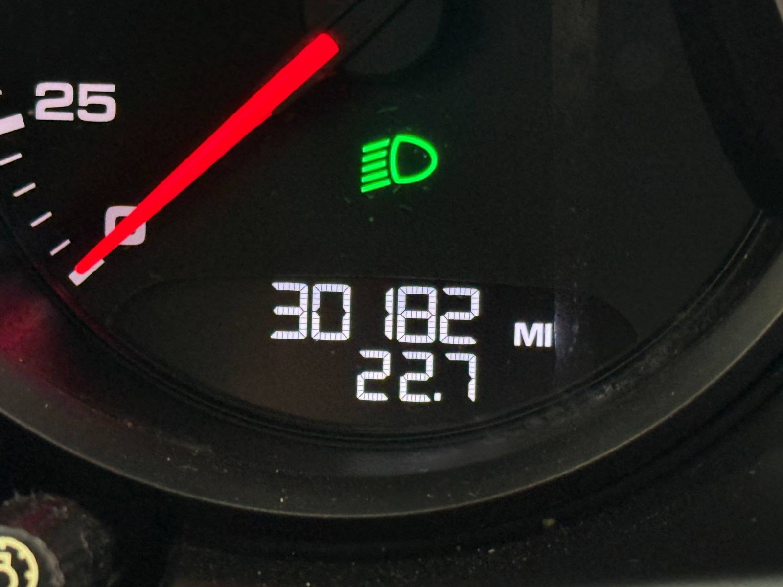 Used 2019 Porsche Macan AWD/4WD image 17