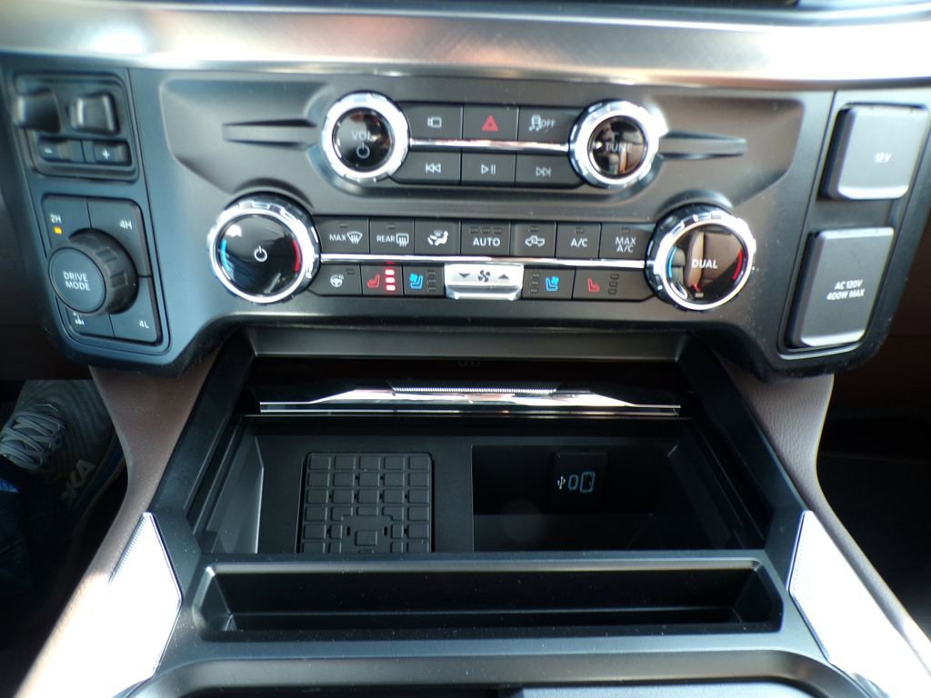 New 2026 Ford F250 King Ranch w/ FX4 Off-Road Package AWD/4WD image 30