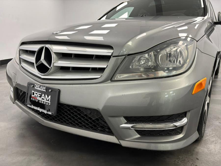 Used 2013 Mercedes-Benz C 300 Sport image 14