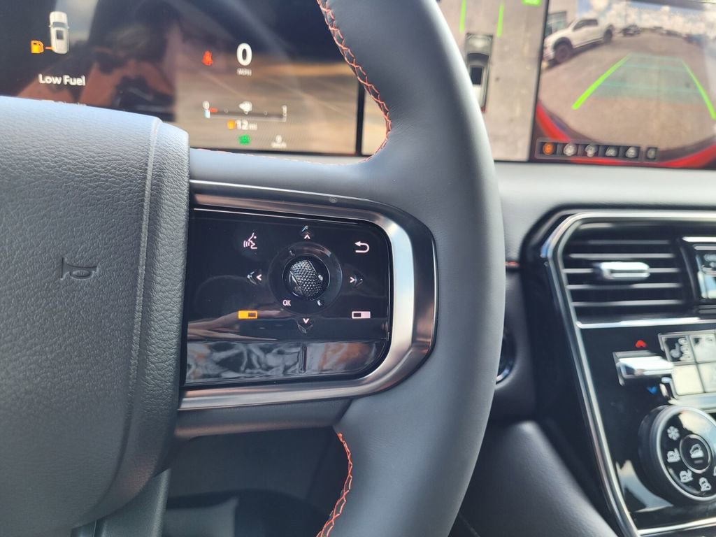 New 2025 Nissan Armada PRO-4X image 22