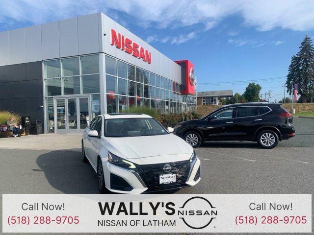 Used 2024 Nissan Altima 2.5 SV w/ SV Premium Package