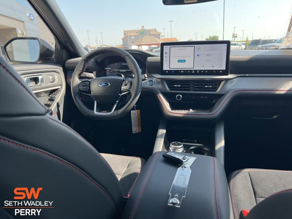 New 2025 Ford Explorer ST image 29