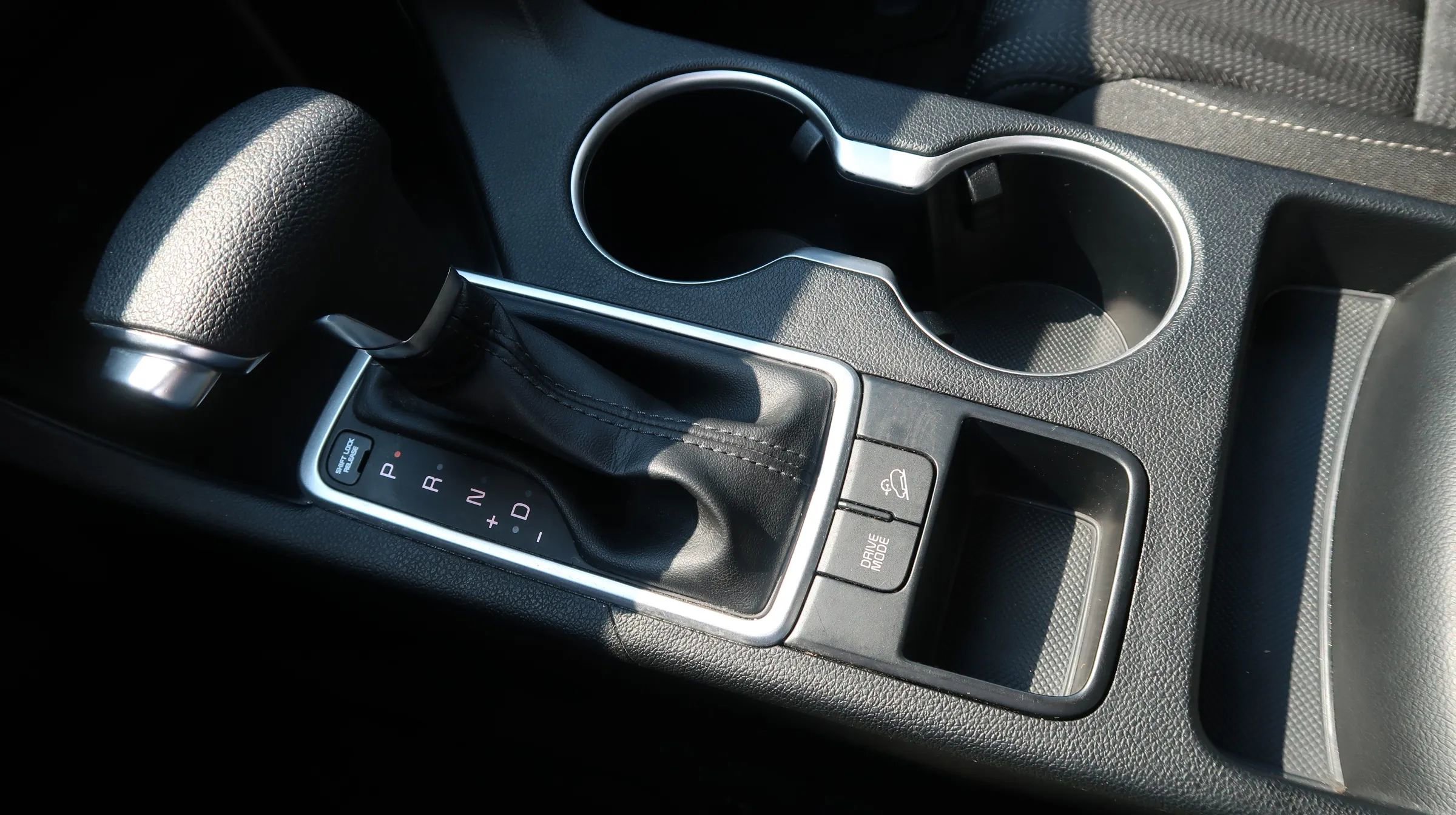 Used 2022 Kia Sportage LX image 37