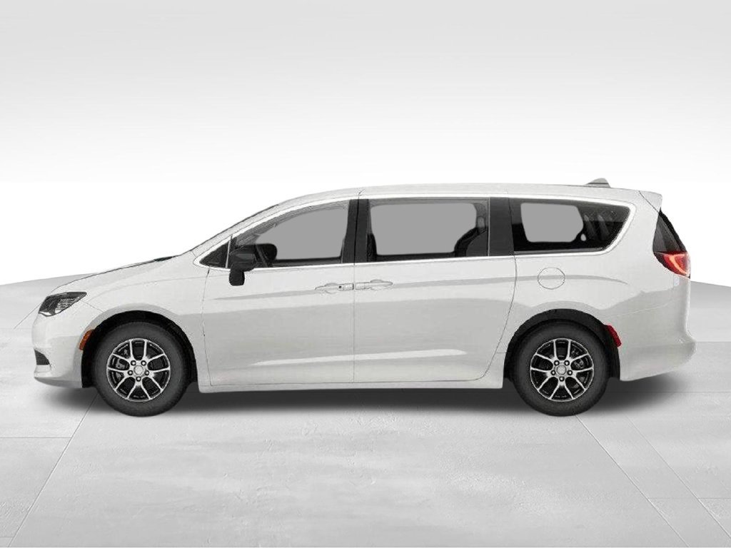New 2027 Chrysler Pacifica LX FWD image 3