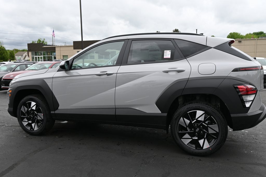 Certified 2025 Hyundai Kona SEL image 4