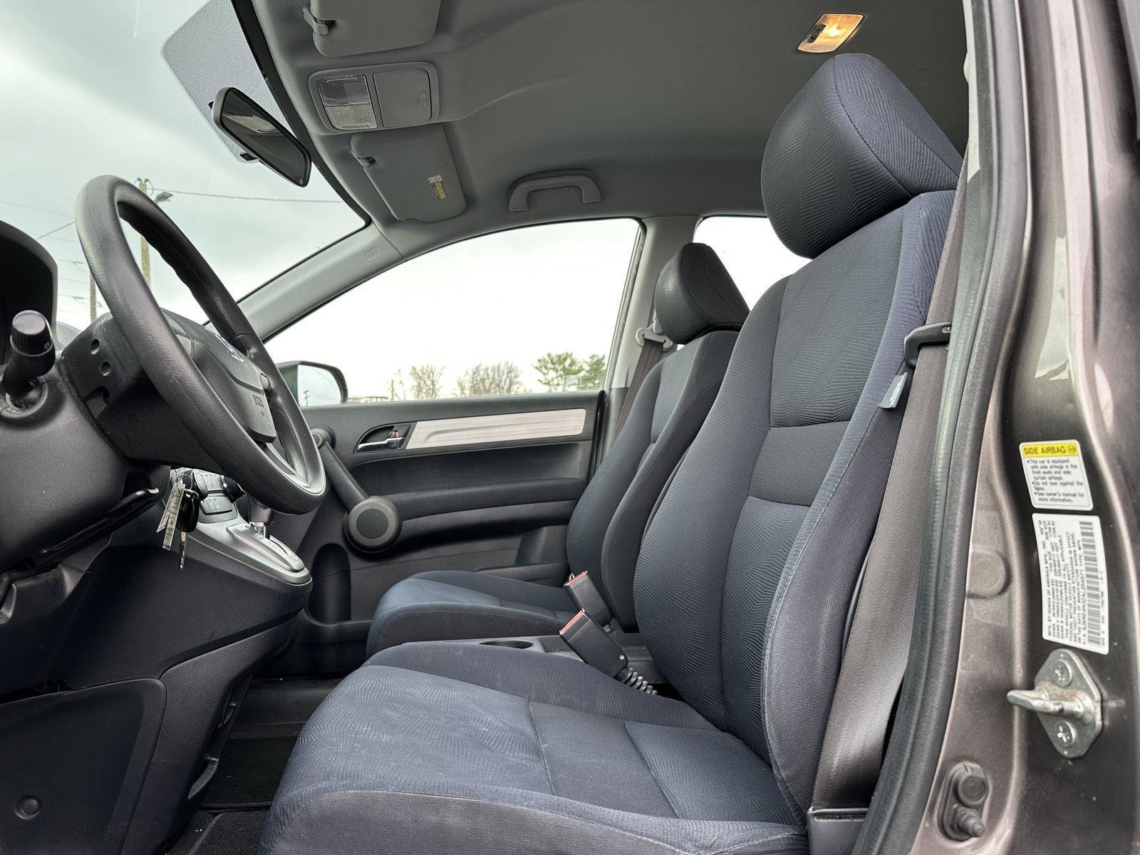 Used 2010 Honda CR-V LX image 11