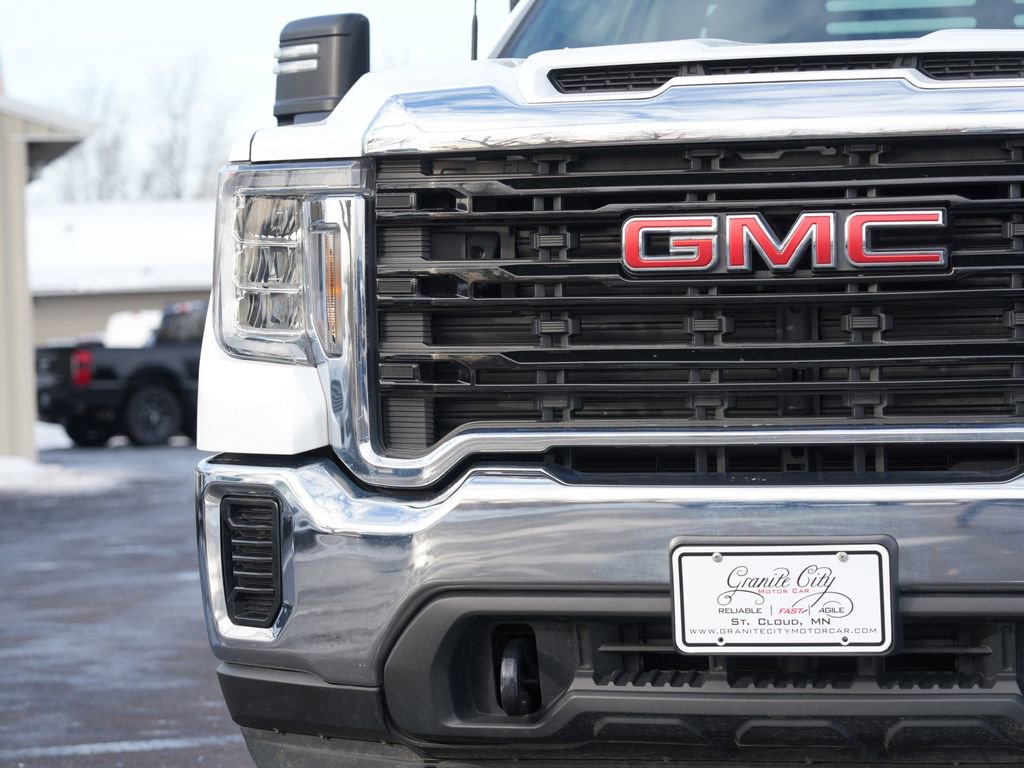 Used 2022 GMC Sierra 3500 Pro w/ Convenience Package image 9
