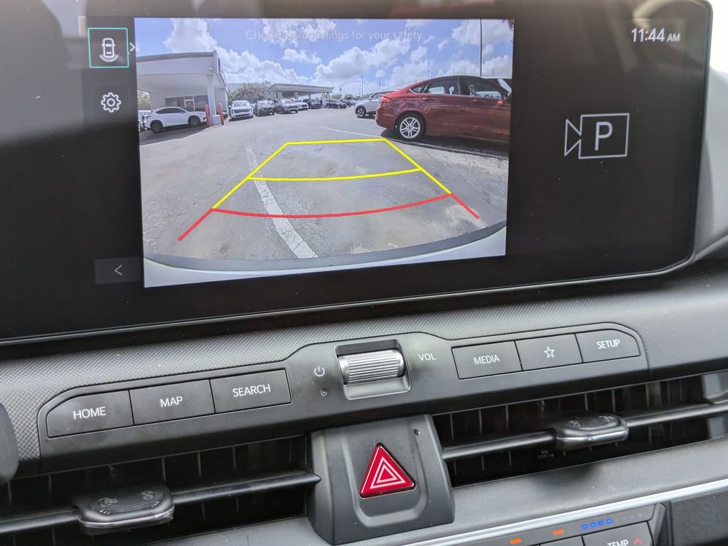 Used 2025 Kia K4 LXS image 16