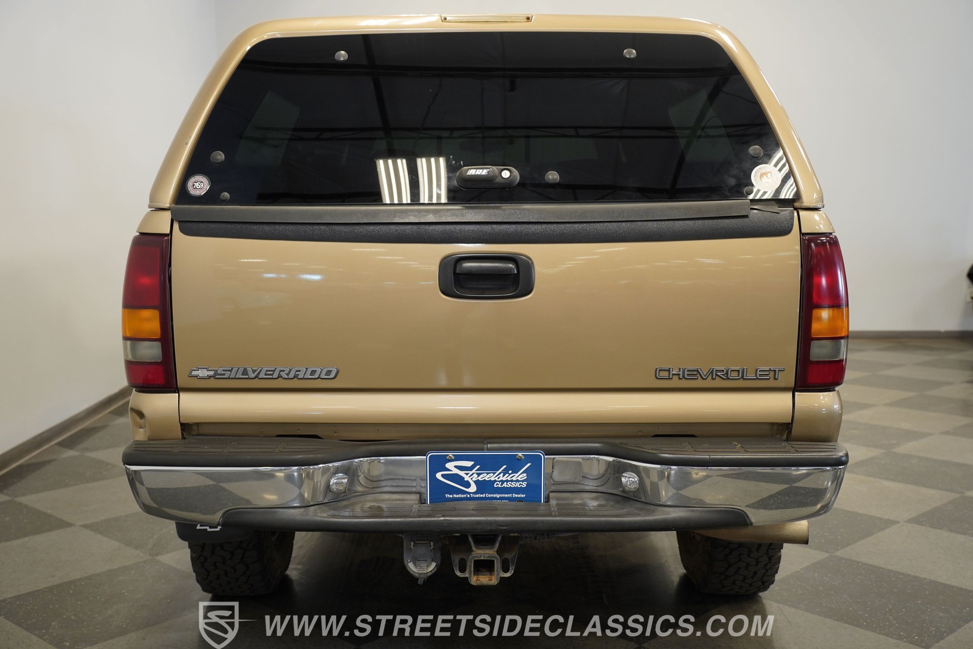 Used 2000 Chevrolet Silverado 1500 LS w/ Off-Road Chassis Pkg AWD/4WD image 11