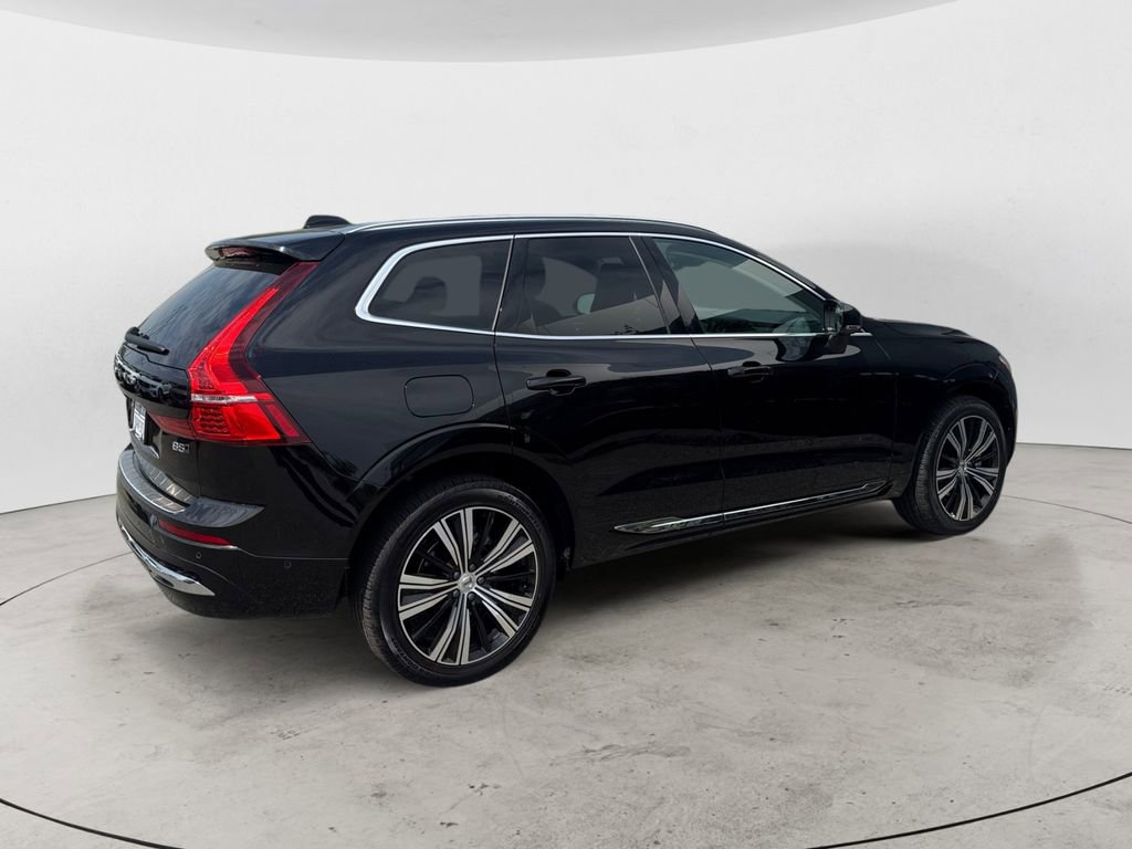 Certified 2023 Volvo XC60 B5 Plus w/ Climate Package AWD/4WD image 7