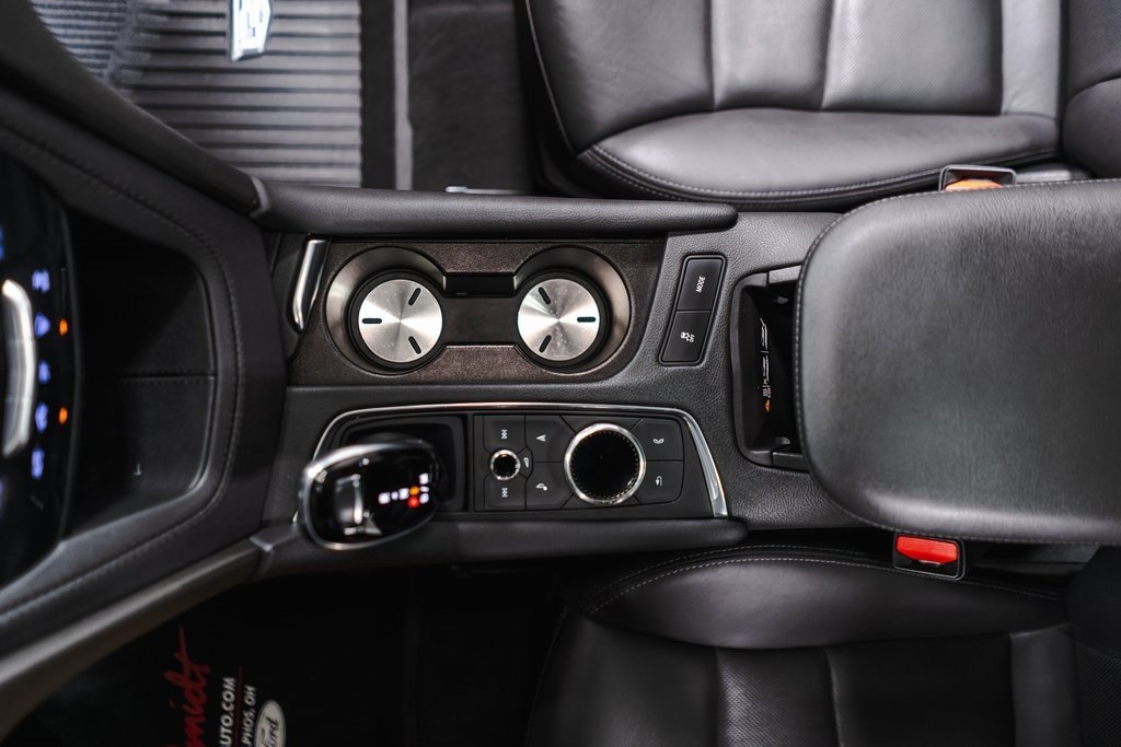 Used 2022 Cadillac XT5 Premium Luxury w/ LPO, Floor Liner Package image 18