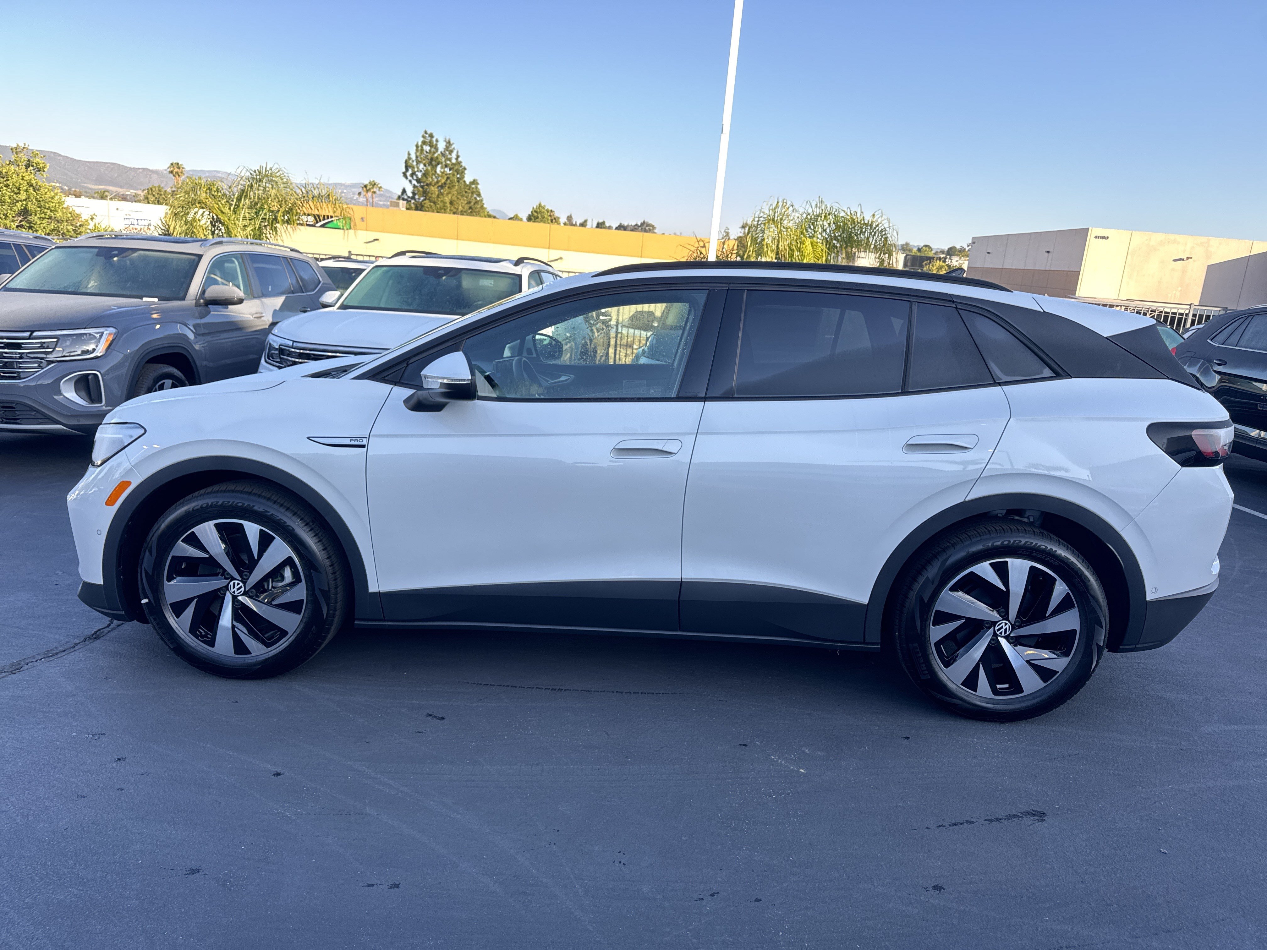 New 2026 Volkswagen ID.4 Pro RWD image 5