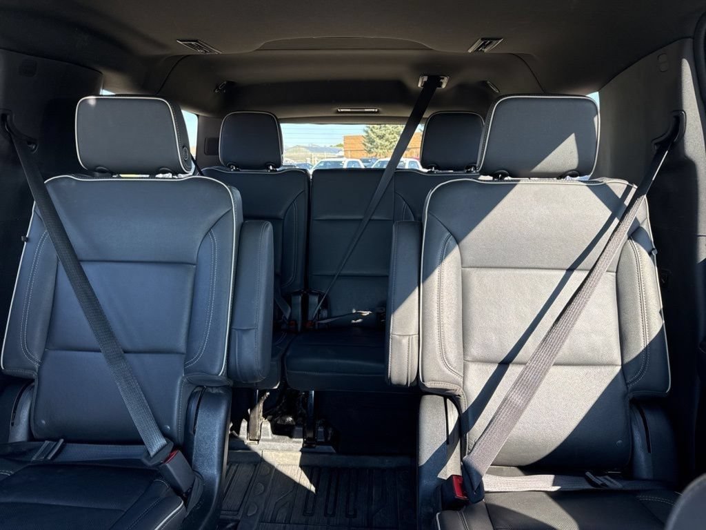 Used 2023 GMC Yukon XL SLT w/ SLT Premium Package AWD/4WD image 37