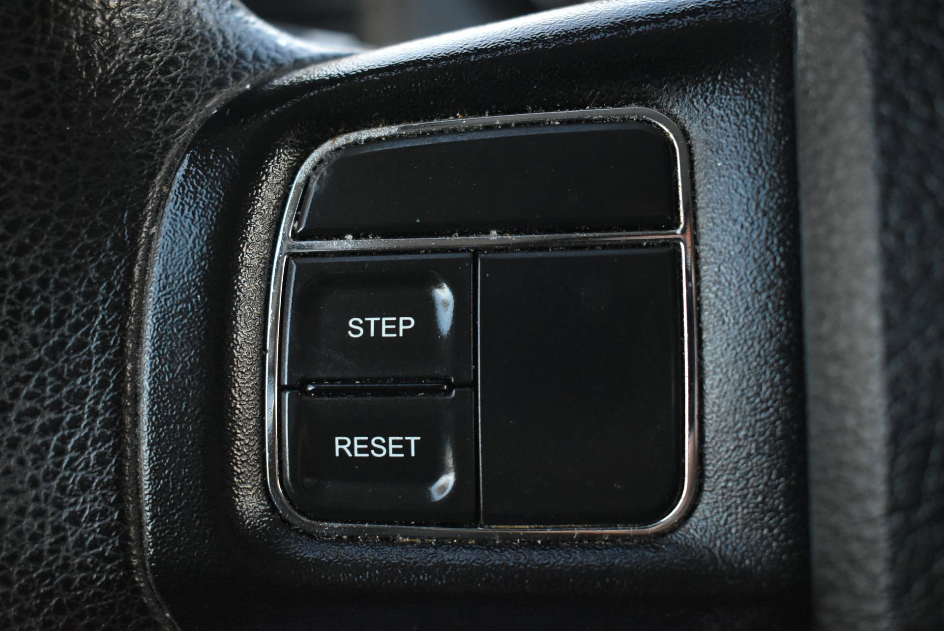 Used 2016 Dodge Grand Caravan SXT image 22