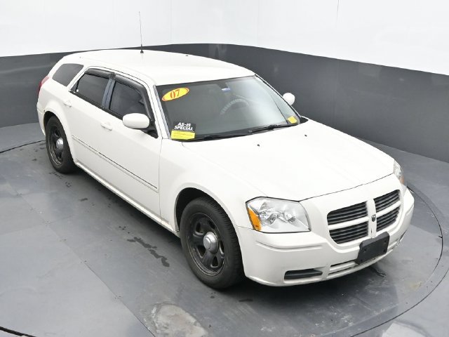 Used 2007 Dodge Magnum RWD image 26