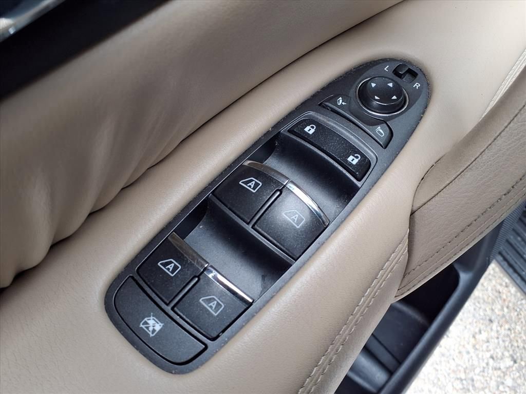 Used 2019 Nissan Armada SL w/ Premium Package image 15