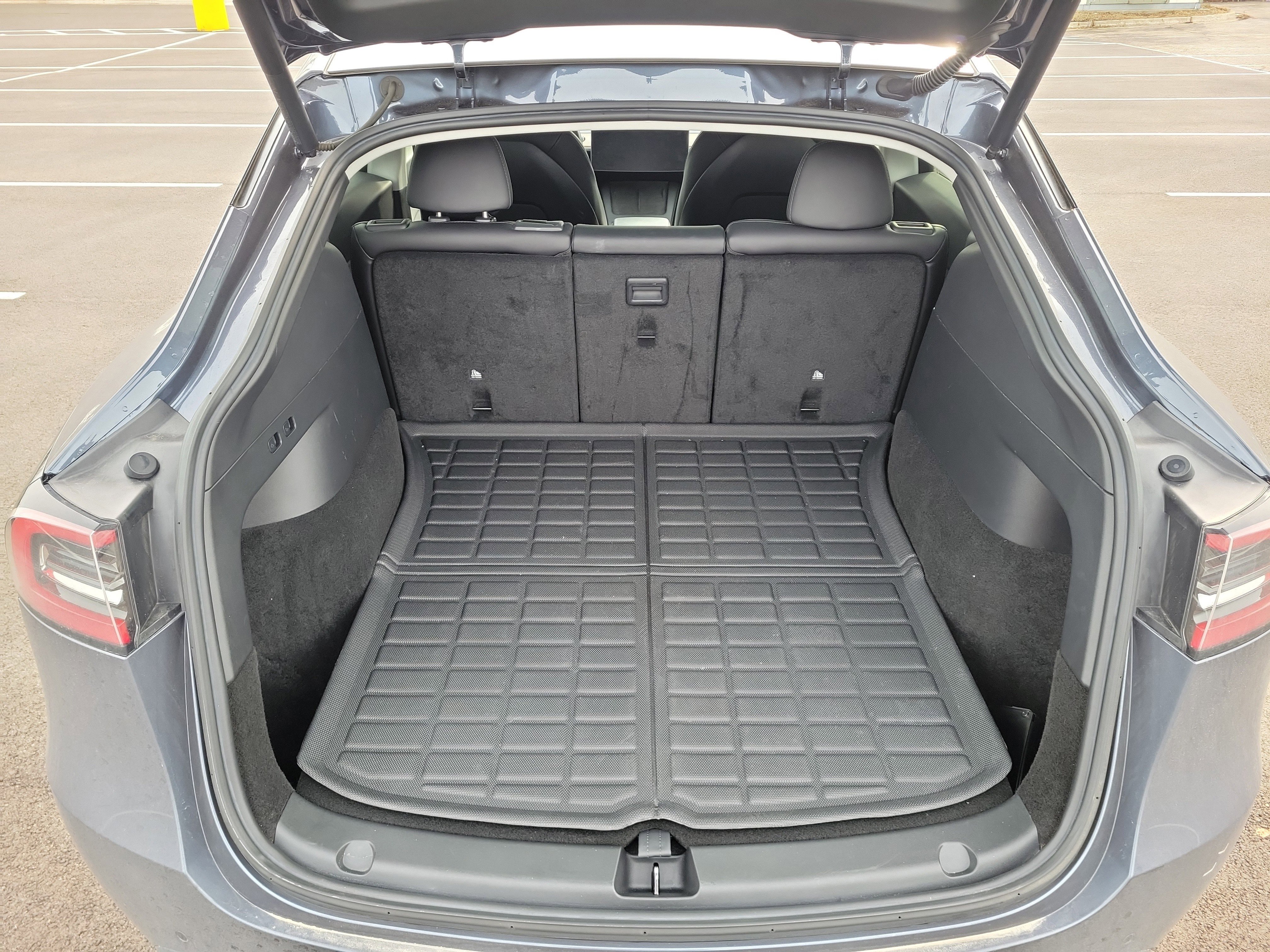 Used 2022 Tesla Model Y Performance image 7