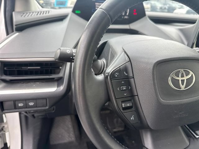 Used 2024 Toyota Prius LE FWD image 17