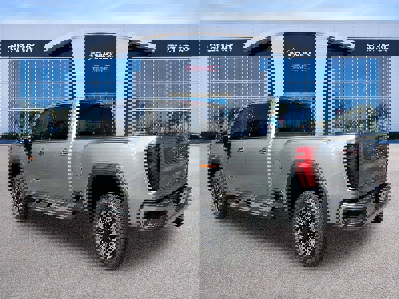 New 2026 GMC Sierra 2500 Denali w/ Denali Reserve Package image 6
