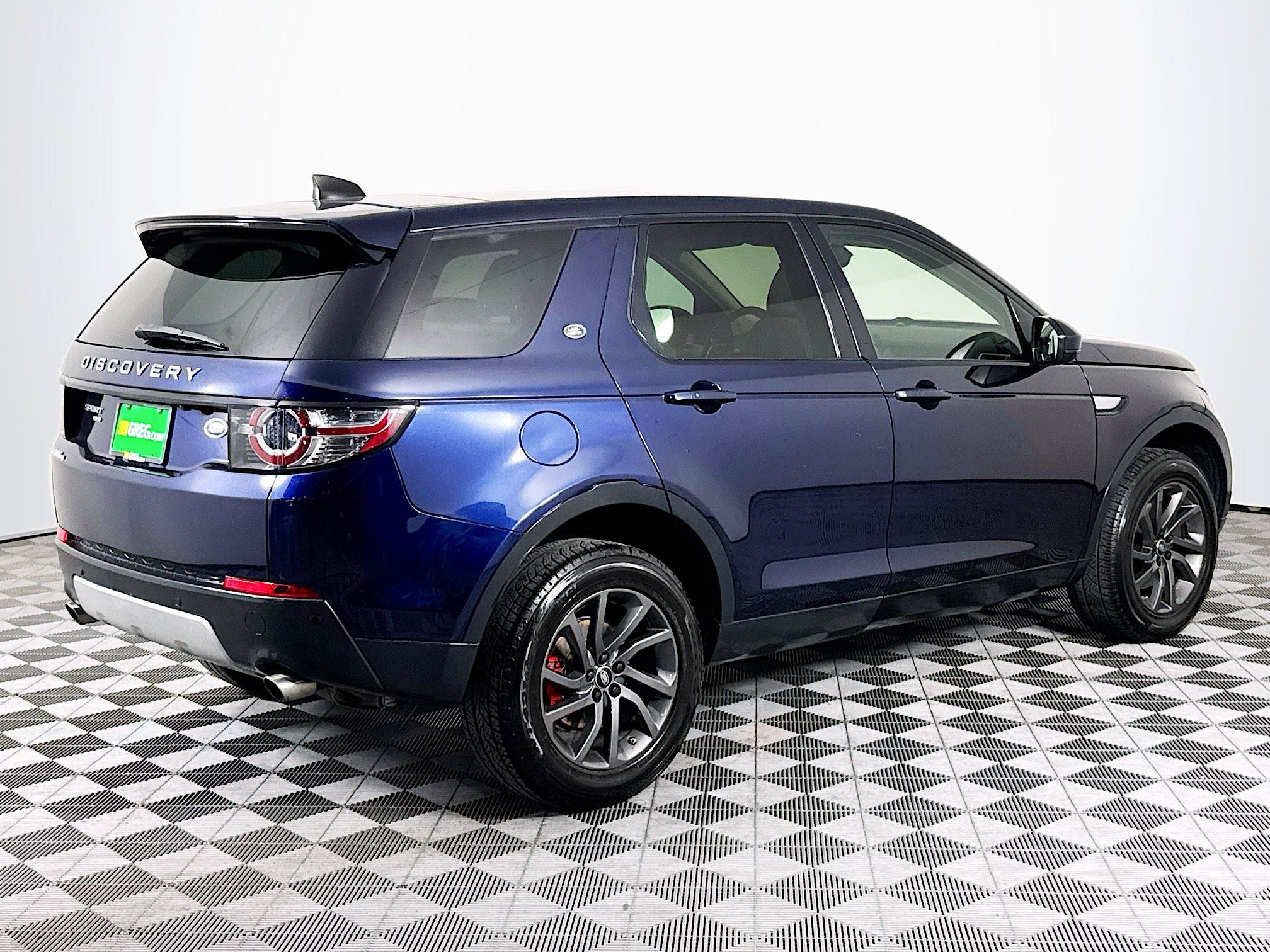 Used 2019 Land Rover Discovery Sport HSE AWD/4WD image 10