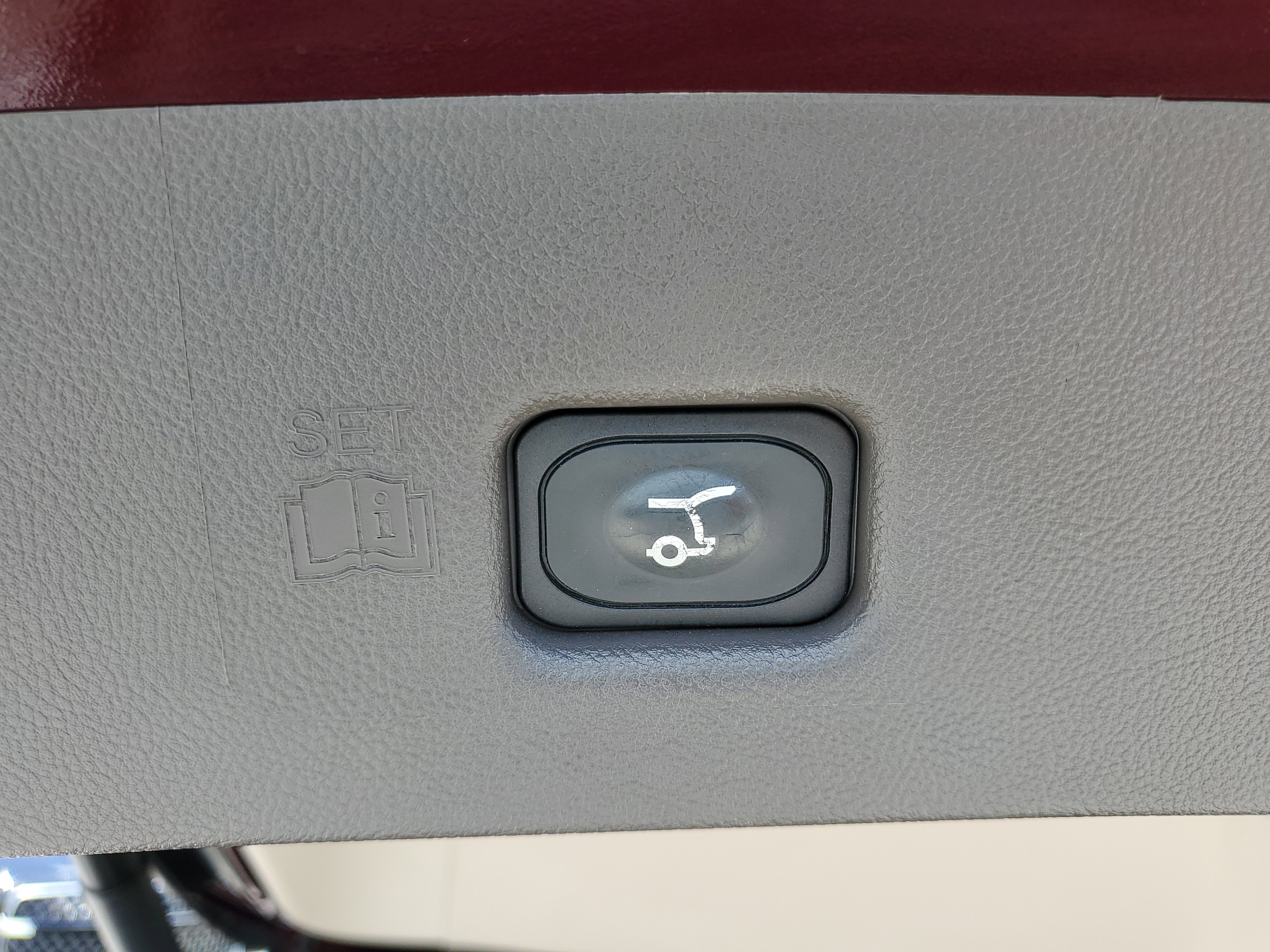 Certified 2021 Lincoln Nautilus Standard image 9