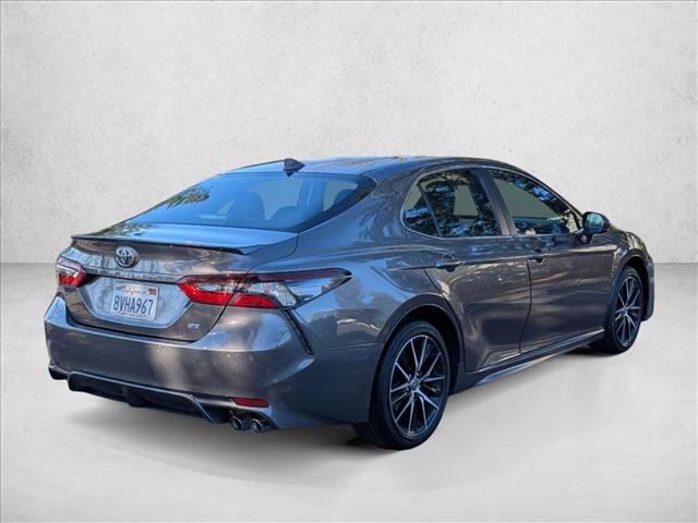 Used 2021 Toyota Camry SE image 5