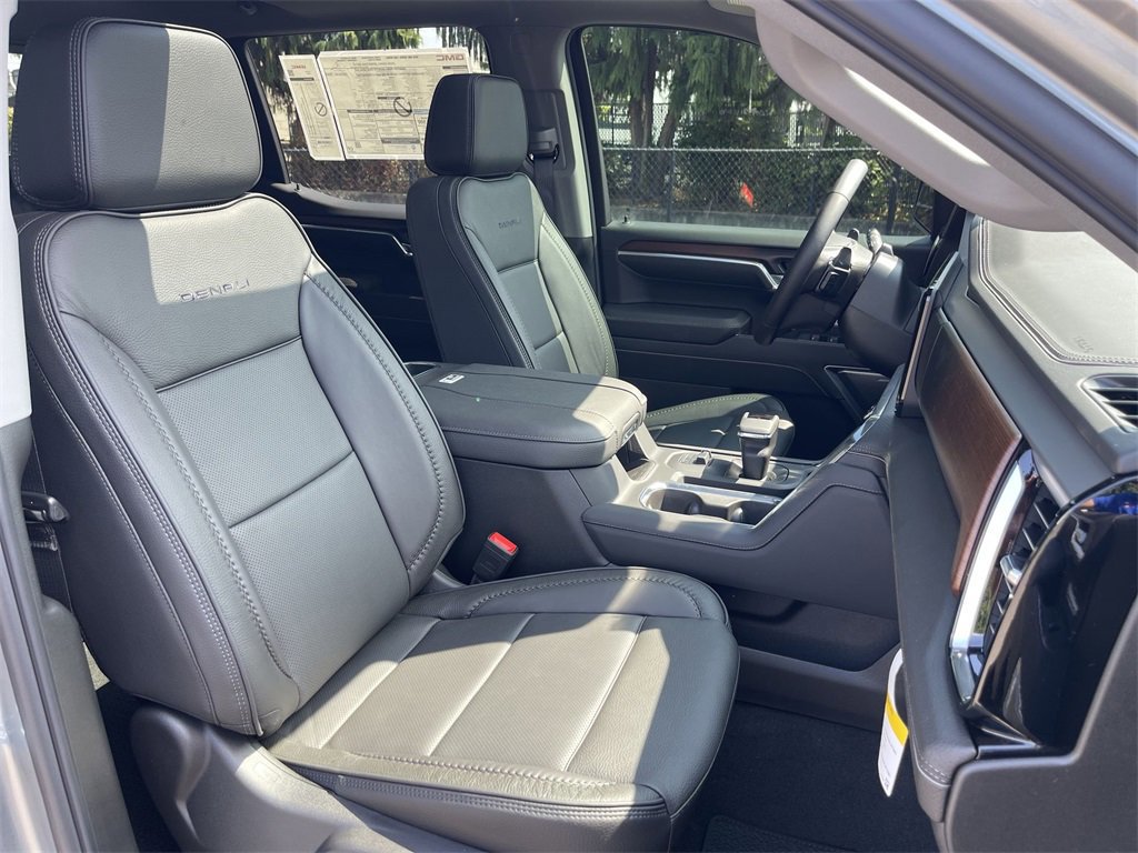 New 2025 GMC Sierra 1500 Denali image 29