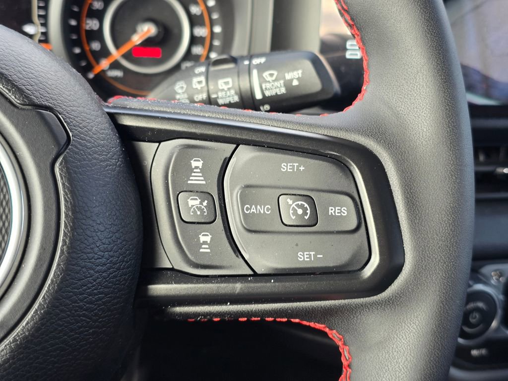 Used 2024 Jeep Wrangler Unlimited Rubicon w/ Convenience Group image 35