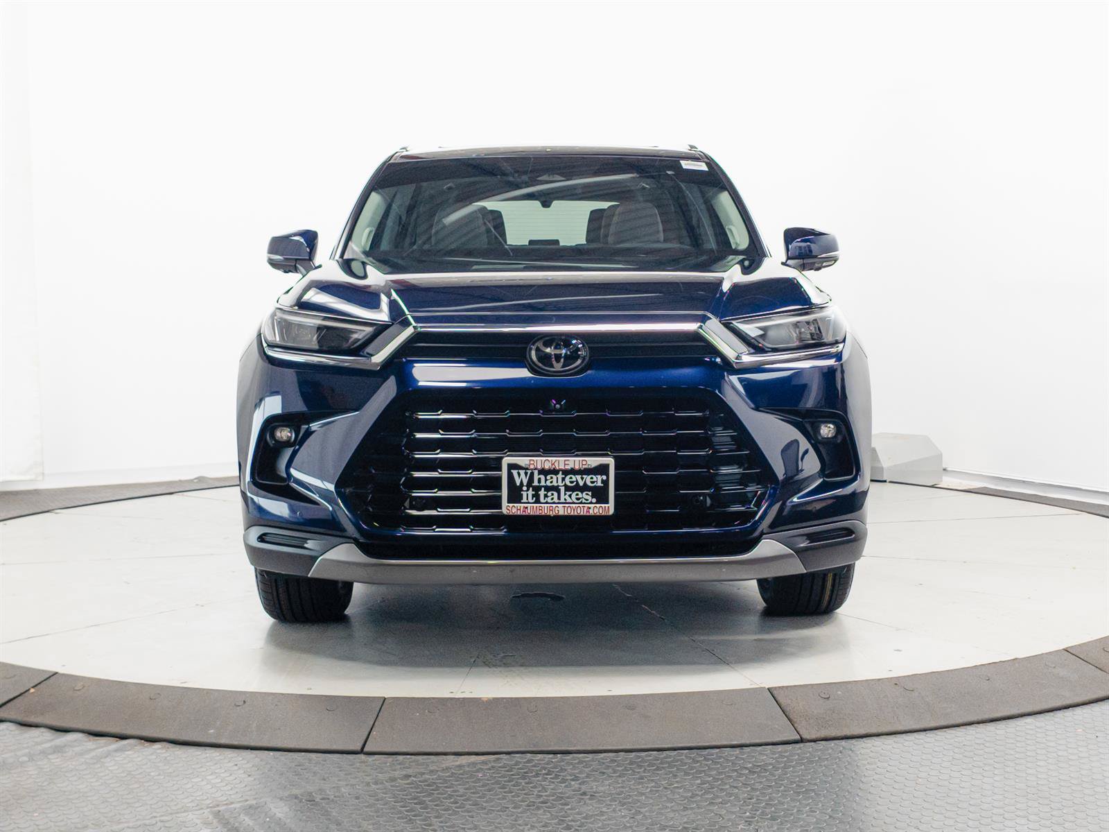 Certified 2025 Toyota Grand Highlander AWD image 2