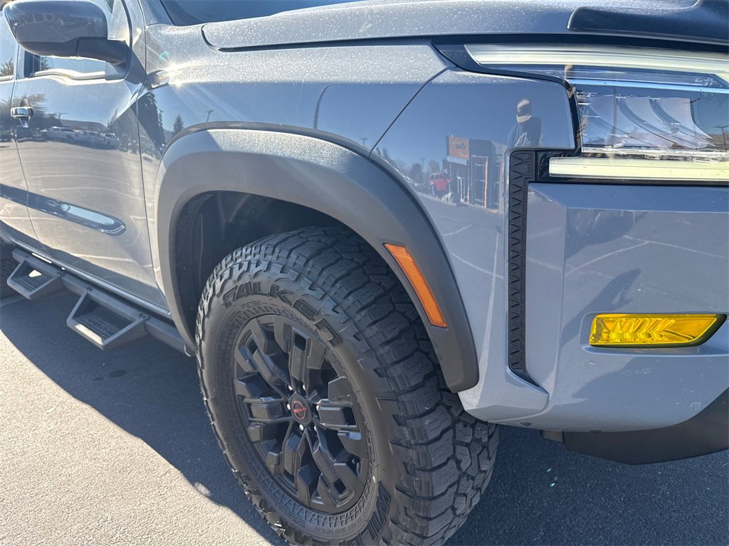 Used 2022 Nissan Frontier PRO-4X w/ Off-Road Protection Package image 16