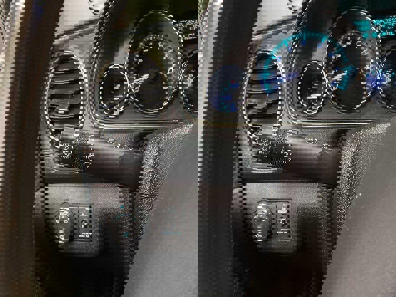 Used 2014 Buick Enclave Leather w/ Trailering Provision Package image 23