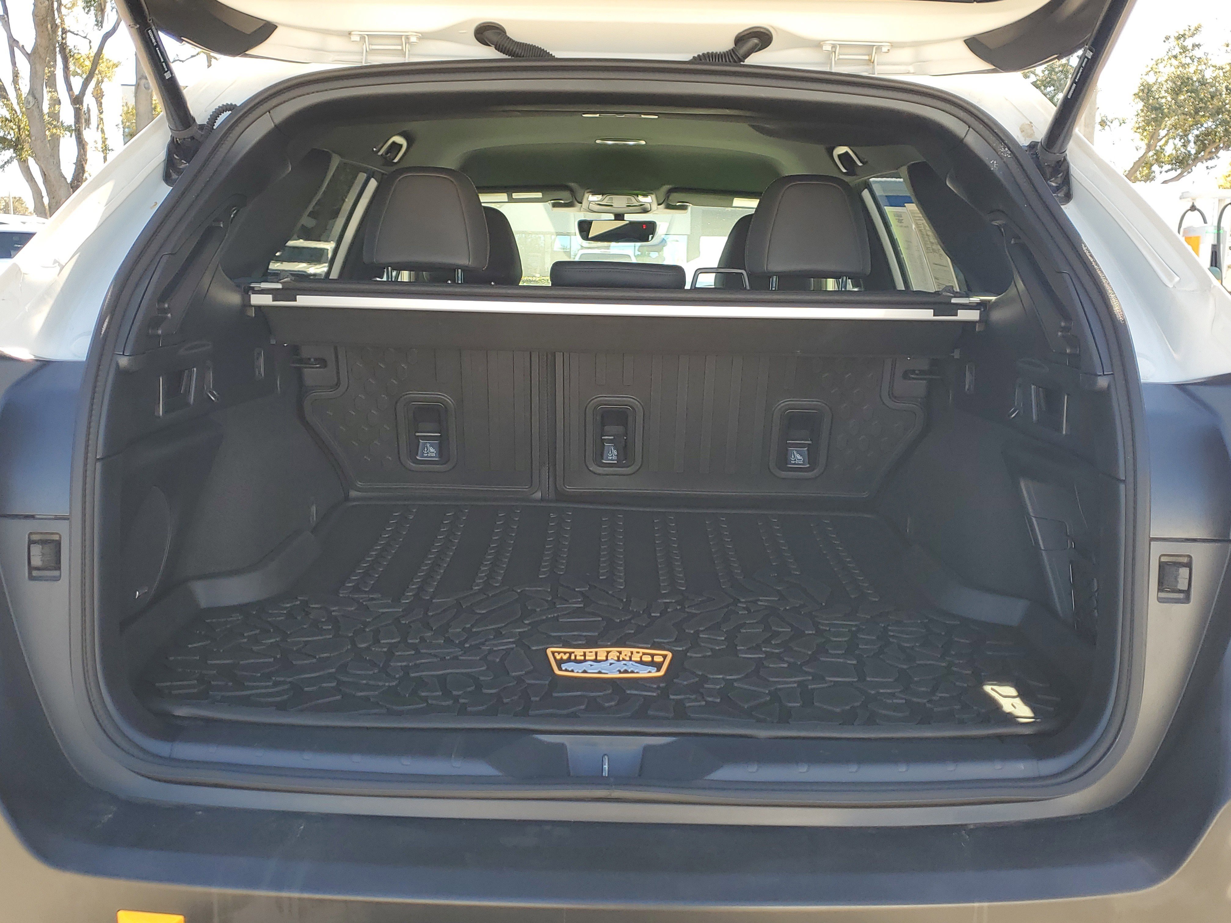 Used 2024 Subaru Outback Wilderness image 11