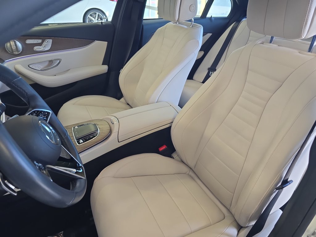 Certified 2022 Mercedes-Benz E 450 4MATIC Sedan image 16